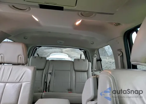 2010 Lincoln Navigator z USA, uszkodzony, nr VIN 5LMJJ2J59AEJ05592